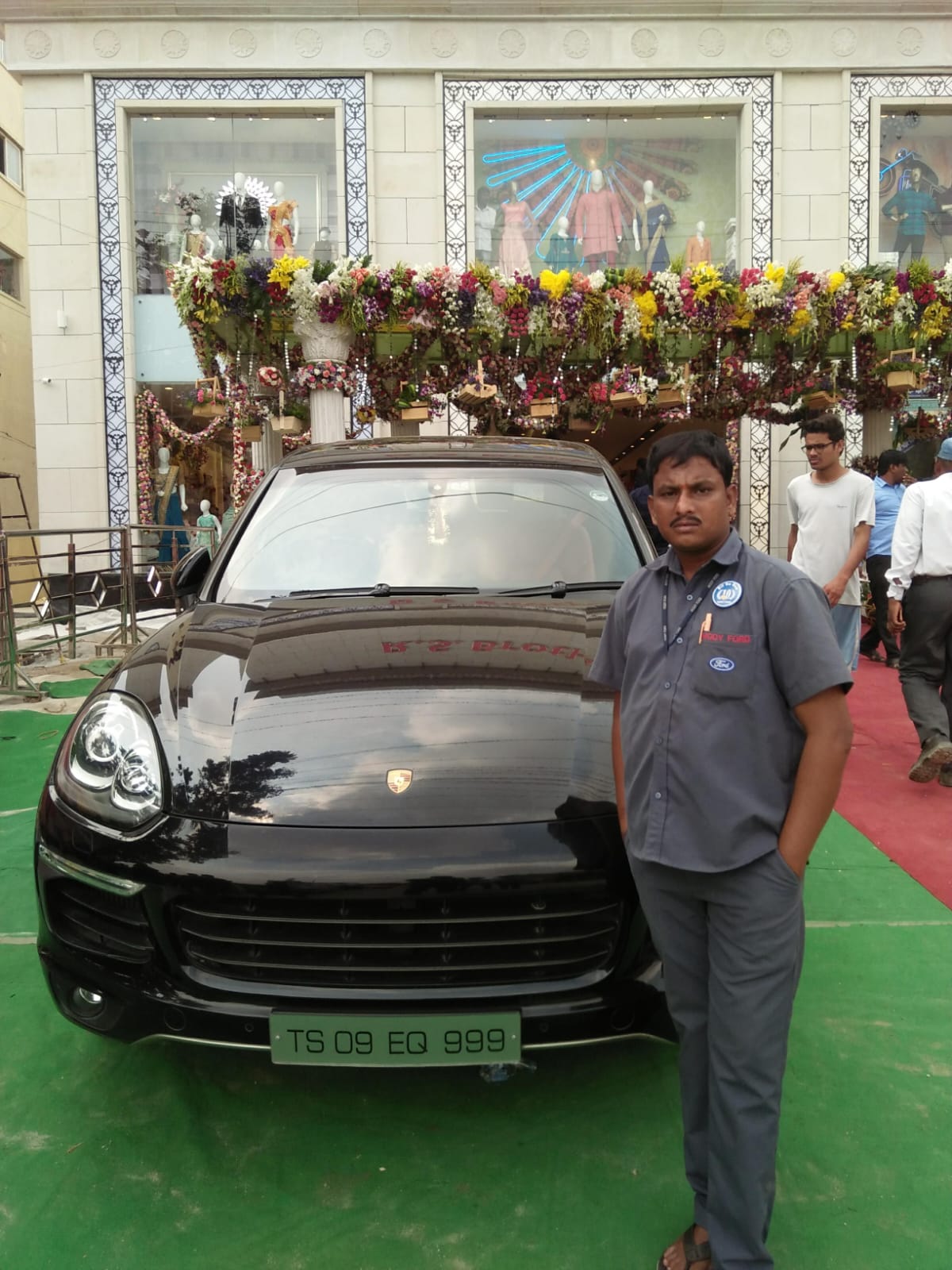 Professional car driver services in Hitech City and Madhapur
